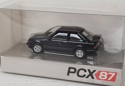 Ford Model 92 ミニカー BRK42 Brekina NEW HO 1/87 Scale 1981 Ford Escort MK III XR3 in Black
