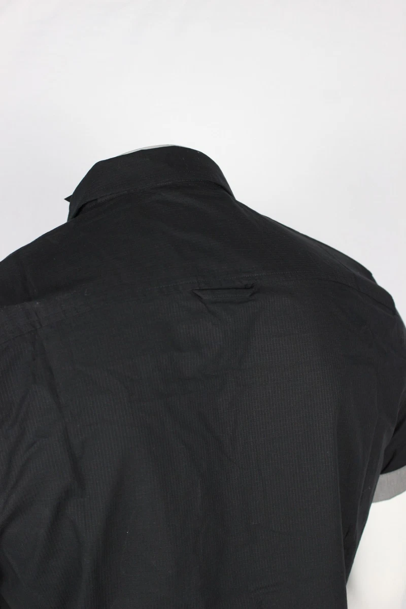 Camisa Guess Para Hombre Calce Ajustado Eduardo Manga Corta Botón a Presión Negro Jet