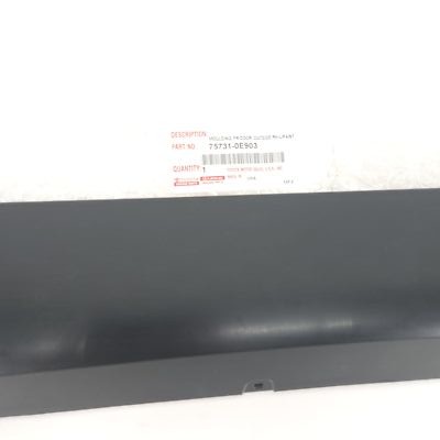 Genuine OEM Toyota 75731-0E903 Passenger RH Front Outer Molding 20