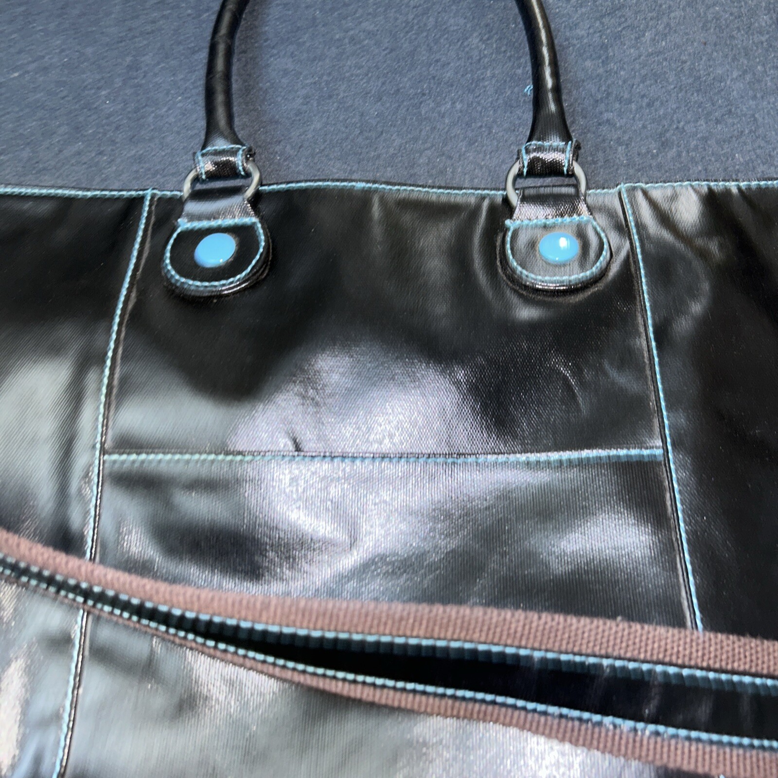 Urban junket Brand Purse Tote Cushioned Lap Top Slot 2 Shoulder Straps