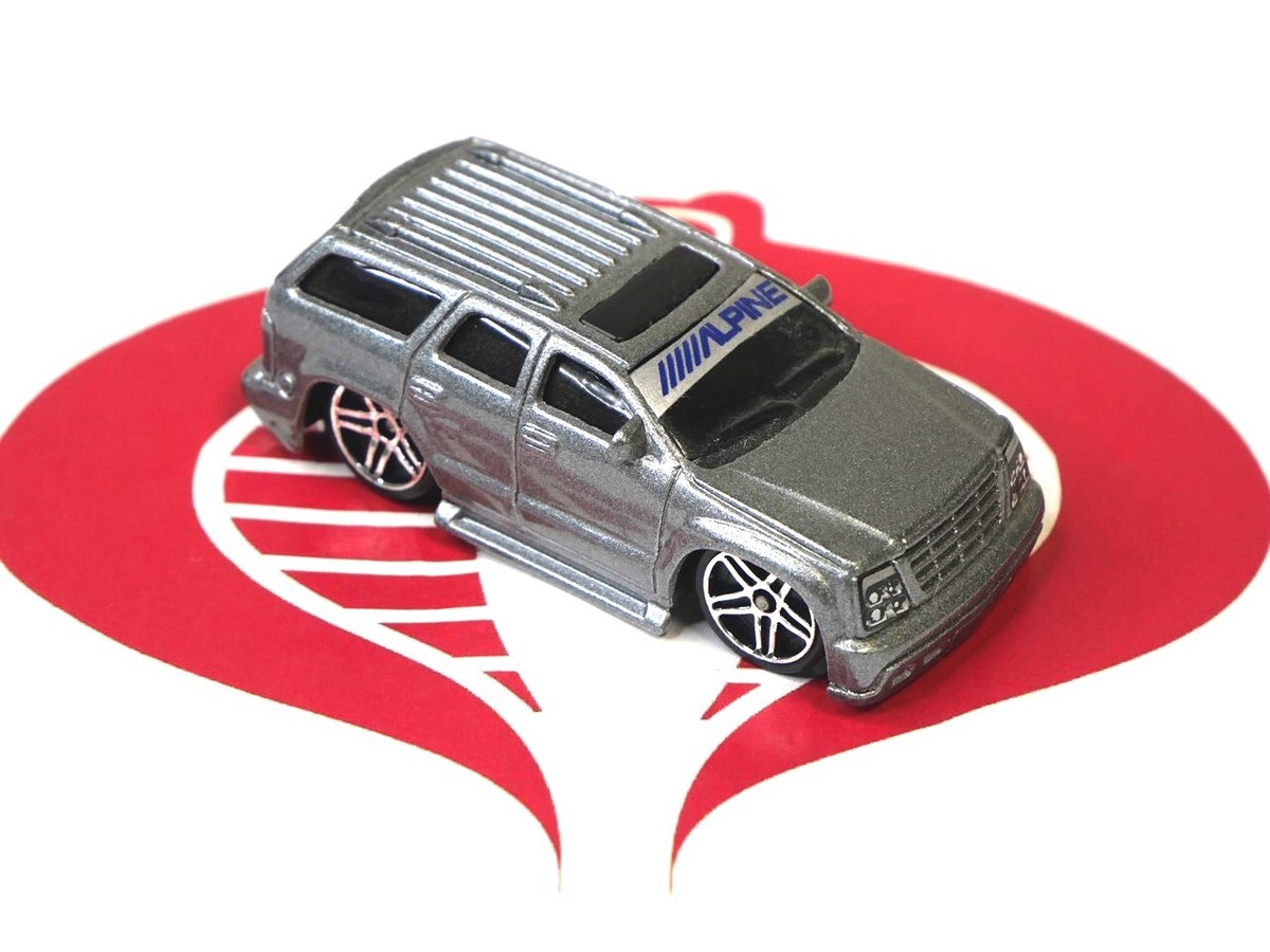 HOT WHEELS First Editions Cadillac Escalade 1:64 2002 Metal