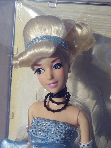 CENDRILLON Cinderella DESIGNER Princess Collection DISNEY STORE edition limitée - Imagen 3 de 10