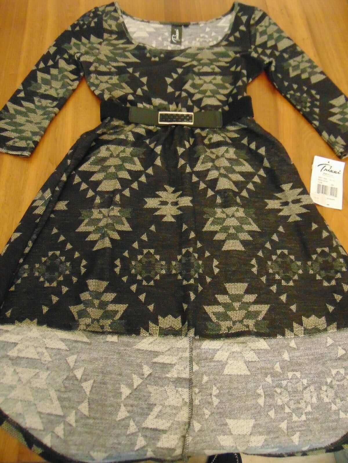 Picture 1 of 8