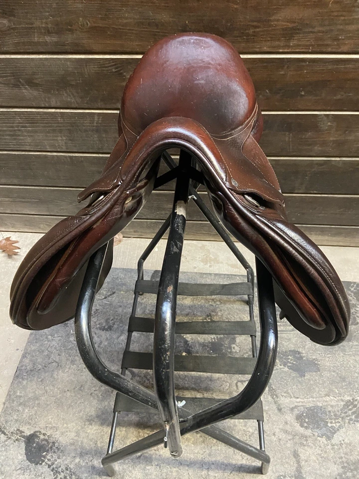 Antares Close Contact 15” pony saddle  - Image 2 of 4