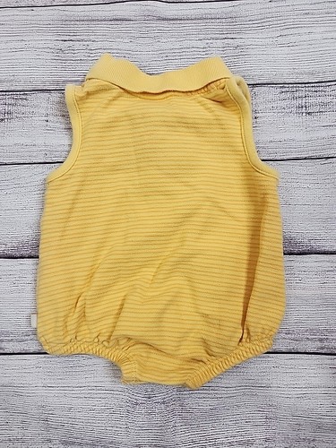 OshKosh Baby Romper Newborn Girls 0-3 Months One Piece Yellow Summer Bubble - Picture 4 of 4