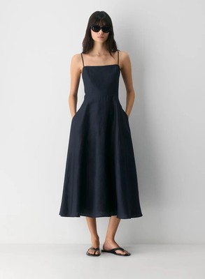 Aritzia Wilfred Anecdote Linen Maxi Dress w/ Adjustable Straps Navy SIZE 8 NWT | eBay Aritzia Wilfred Anecdote Linen Maxi Dress w/ Adjustable Straps Navy SIZE 8 NWT | eBay