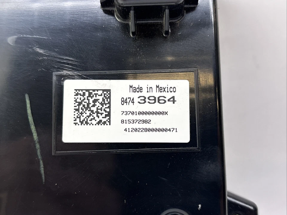 Chevrolet Silverado 1500 2019-2022 pantalla de información de radio pantalla táctil 84743964 Foto 4 de 4