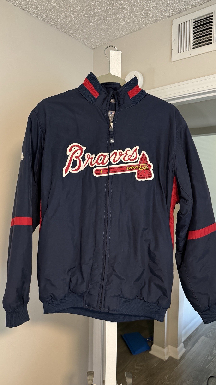 Braves Heavy Jacket Zip Youth XL Team Issued