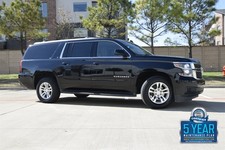 2017 Suburban LT 4X4 LTHR NAV HTD STS BK/CAM FRESH TRADE NICE