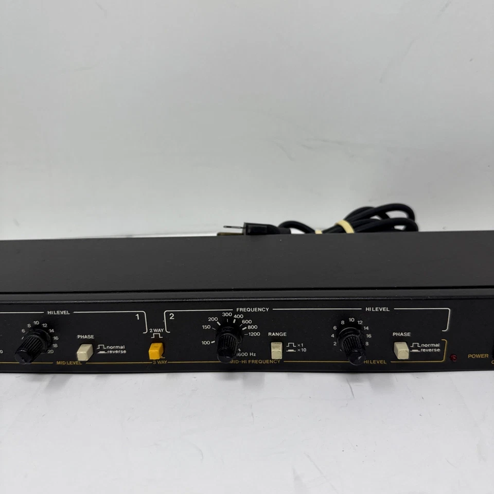 Electro-Voice EVT EV-18 Tapco Electronic Crossover - Image 3 of 4