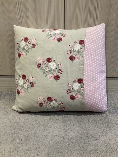 Handmade floral feather cushion excellent condition - 第 1/6 張圖片