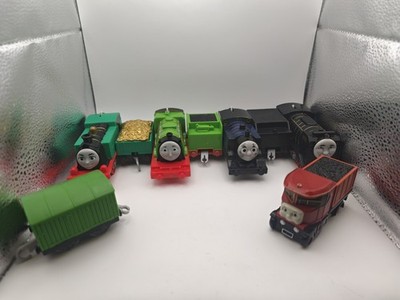 Thomas Track Master Konvolut X5 Züge X4 Waggons Konvolut Restposten
