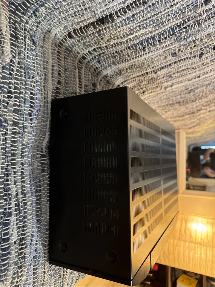 Marantz 7.2Ch 4K Ultra HD, Bluetooth & Heos Built-In & Dolby Atmos For Parts - Image 4 of 4