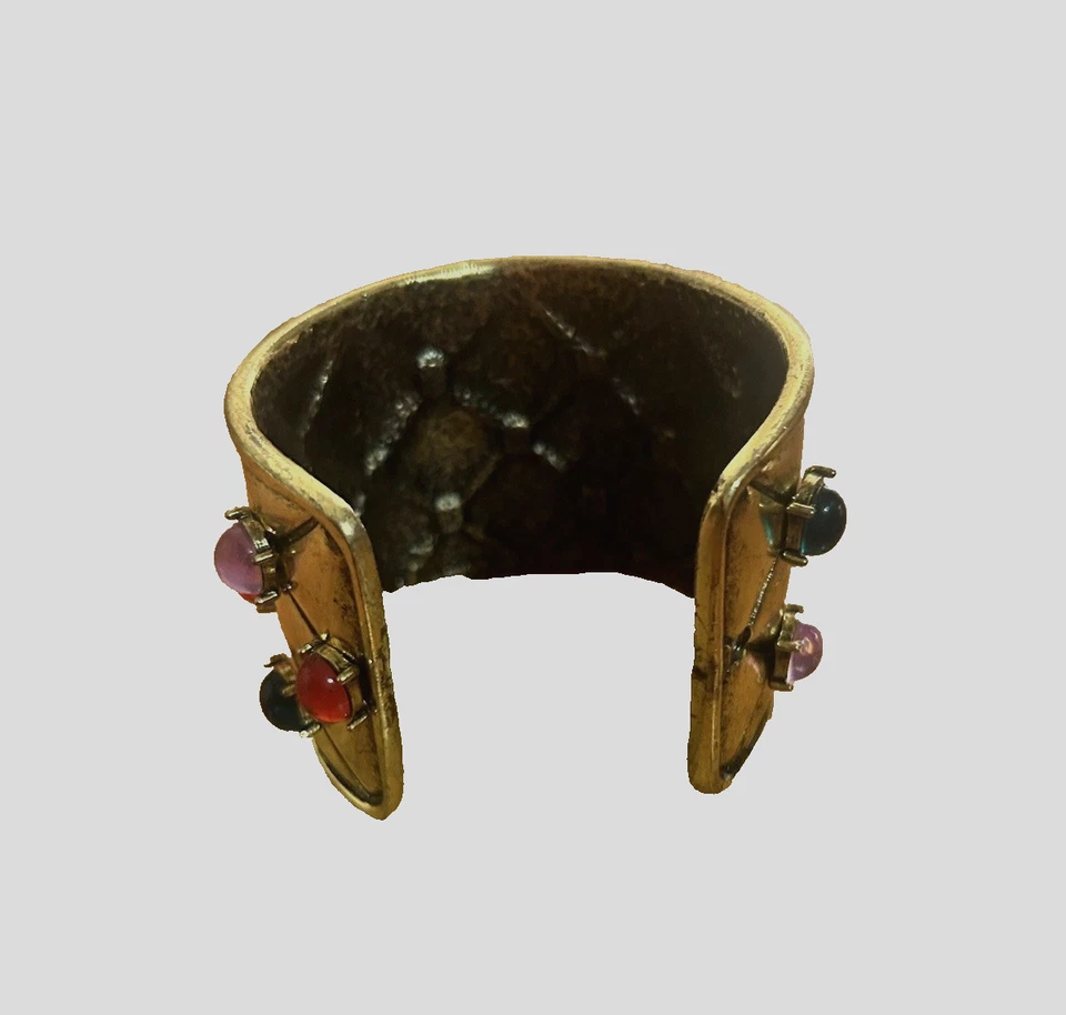 Vtg Runway Gold Plated Red Green Purple Glass Quilted High-end Cuff 100 grams - Image 3 of 3