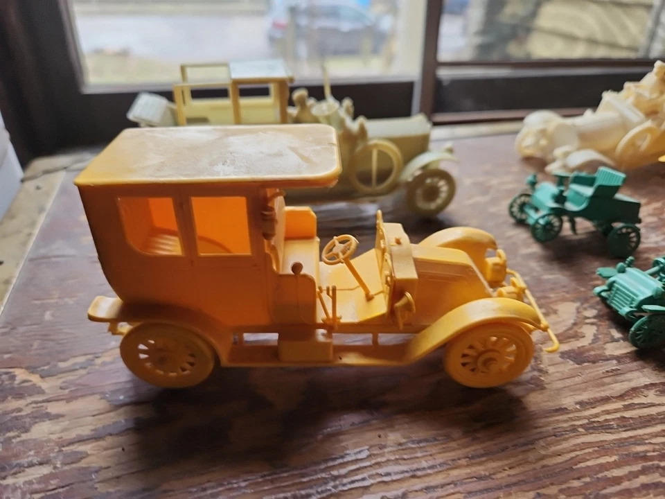 Modelos de coches antiguos de plástico vintage Revell Gowland Gowland años 50 8 piezas Foto 3 de 4