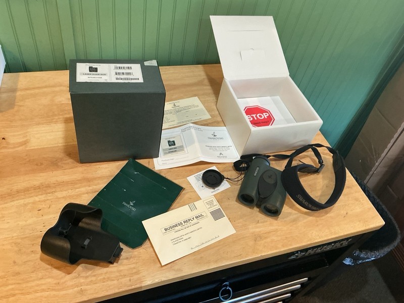Swarovski Optik LG Laser Guide 8x30 Range Finder, hunting golf birding w/Manual