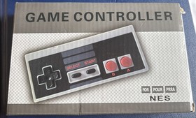 Boxed Nintendo NES Classic Mini console. Great Condition + addition controller 