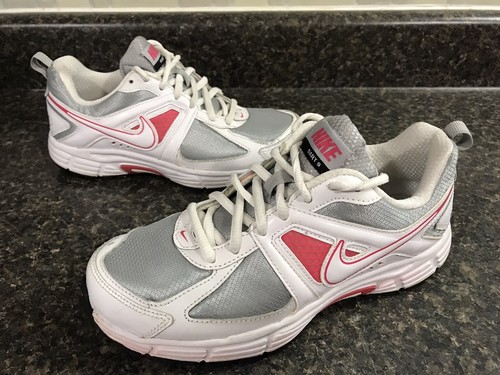 Zapatillas Nike Niñas Dart 9 Correr Caminar Rosa/Blanco 443393-002 tamaño  5.5Y | eBay