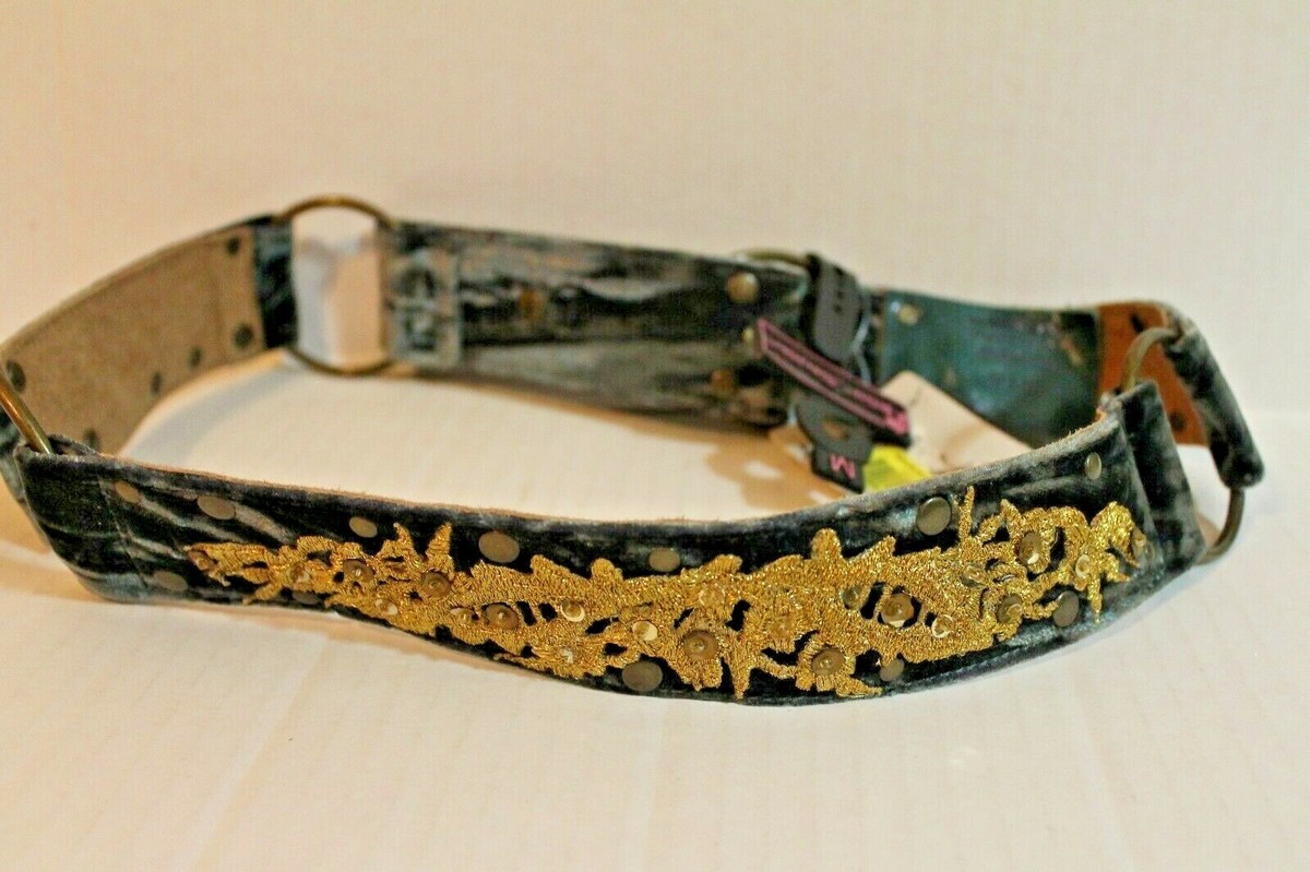 Betsey Johnson Gray Suede Belt S/M Vintage Betsey Johnson Gray Crushed Velvet Leather Belt  main image 2