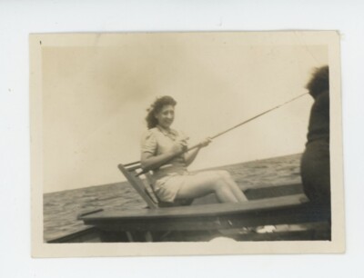 Vintage Photo Beautiful Full Figured Fisherman Lady Fish Reel Boat Waves 1940s