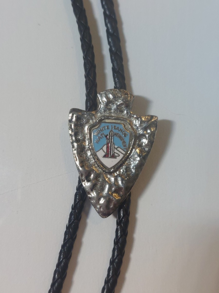 Tremendous Vintage Native American Navajo 12kgf Kachina Pendant Tremendous Vintage Native American Navajo 12kgf Kachina Pendant