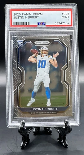 2020 Panini Prizm Justin Herbert Rookie RC #325 PSA 9 Chargers MINT