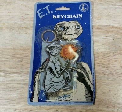  Vintage E.T. Plastic Keychain Dated 1982 Collectible - Damaged Packaging 