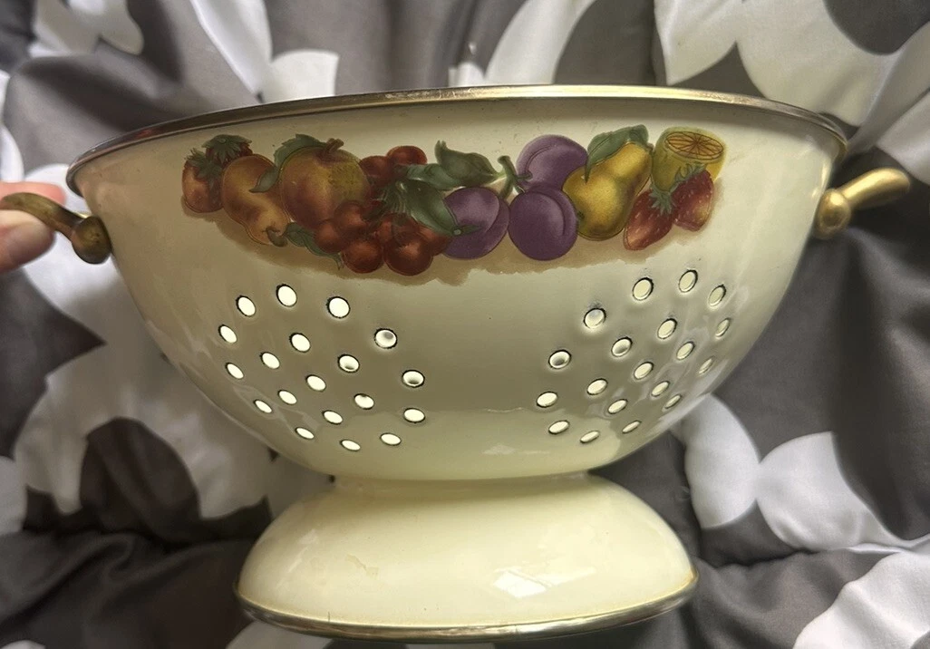 Beautiful Vintage Enamelware Colander Footed