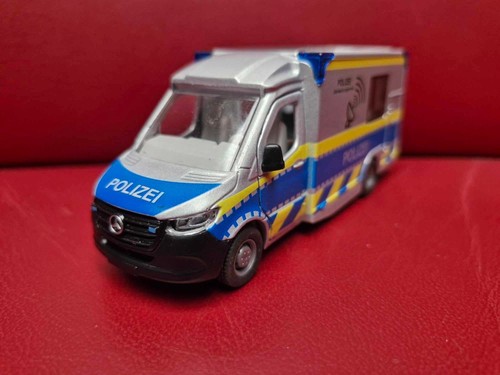 SIKU 2115 Mercedes Benz Sprinter II Police Lousy Type C 1:50 die cast missing - Picture 4 of 10