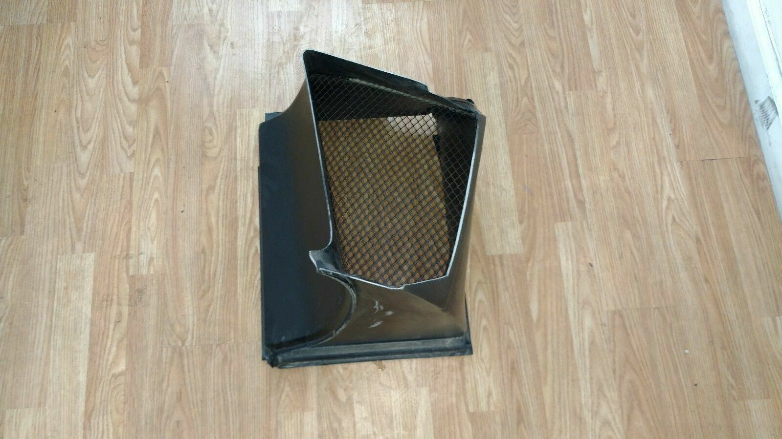LAMBORGHINI MURCIELAGO LP640 DRIVER RADIATOR CONVEYOR AIR DUCT OEM 410121281