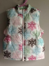 Gymboree WINTER RERSIBLE White Snowflake Puffer Vest Girl Size M Medium 7 - 8