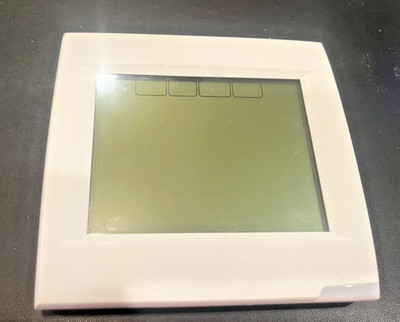 Honeywell TH8110R1008 VisionPRO 8000 Programmable Touchscreen Thermostat