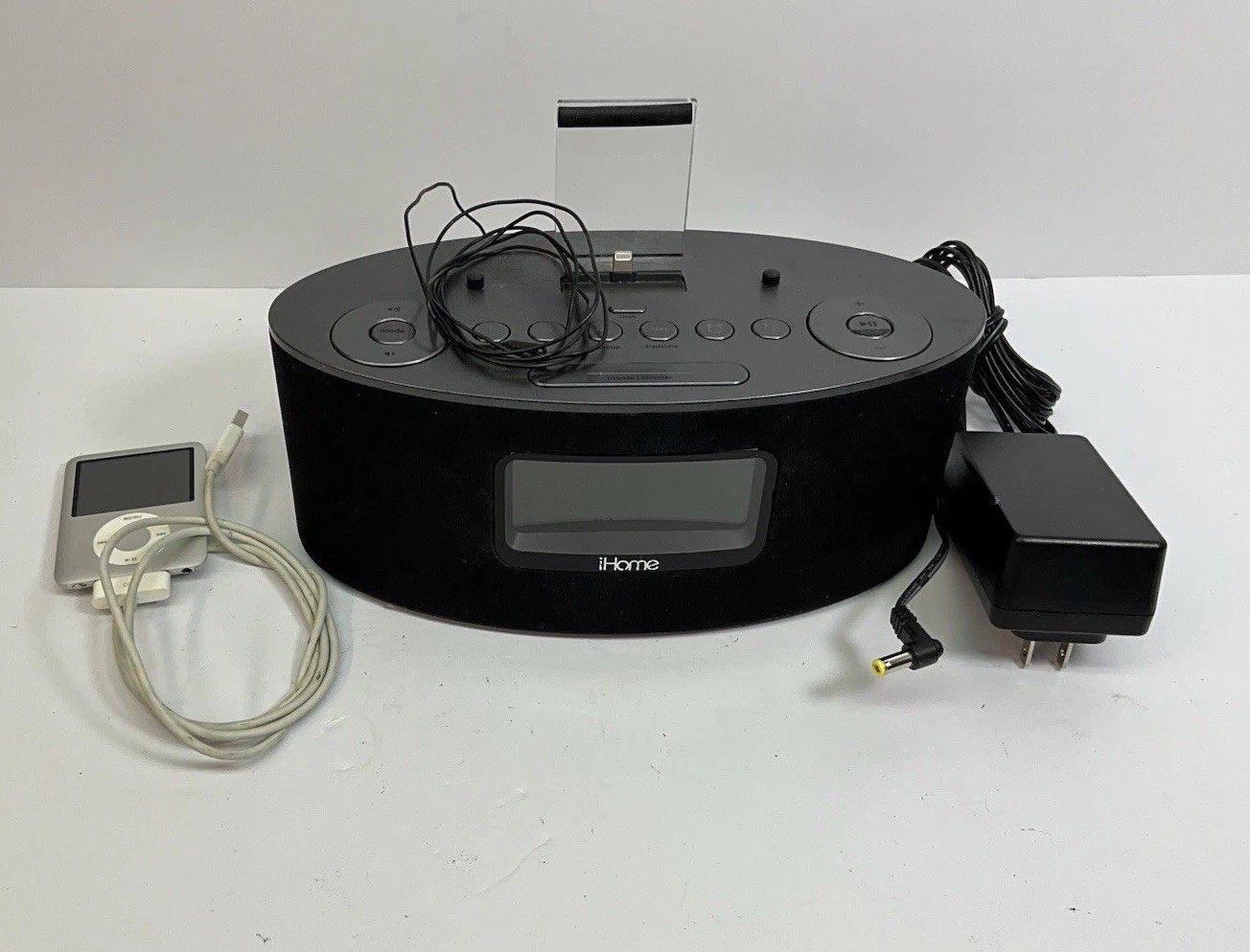 + Apple Ipod Nano/usb Dock Works! Pls Read
