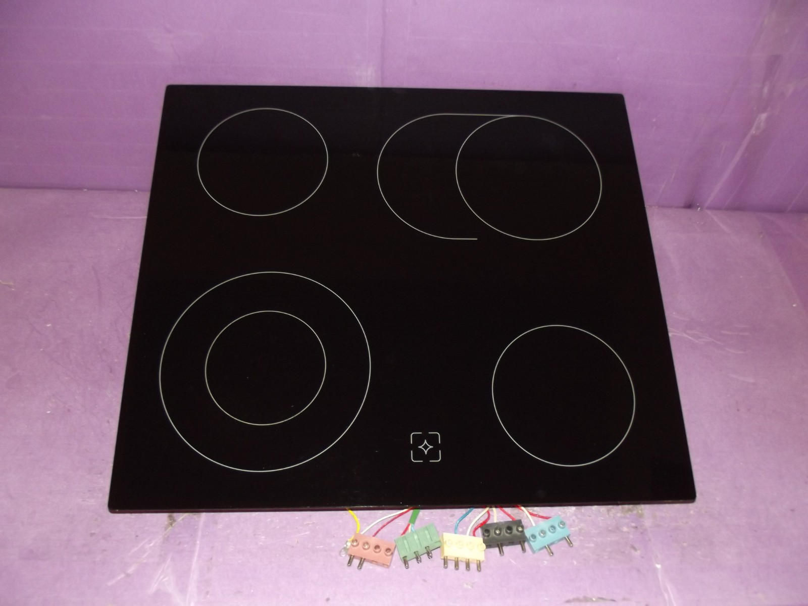 Placa vitrocerámica Respekta KM2KBA EN60335-1/2-6 2 años de garantía X489