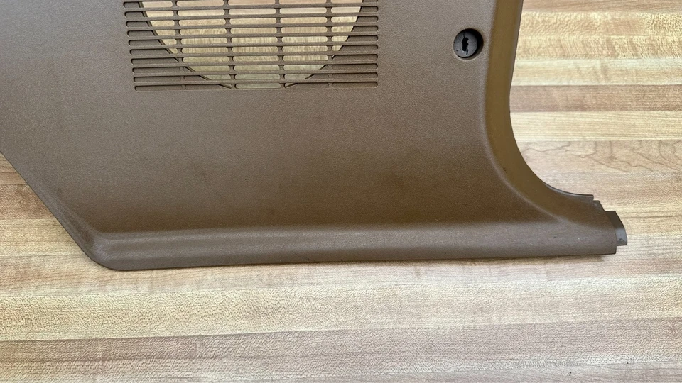 BMW 325is 1994-1999 lado del pasajero derecho panel de retroceso altavoz rejilla cubierta beige Foto 3 de 4