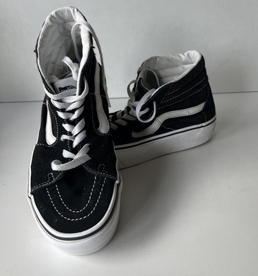 Vans Off The Wall Sk8 hohe Turnschuhe 5,5 sehr guter Zustand schwarz & weiß
