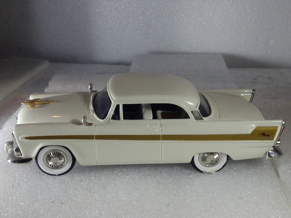 COLECCIÓN BROOKLIN 1956 escala 1/43 PLYMOUTH FURY Foto 3 de 4