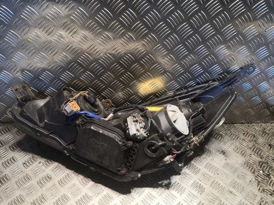 SUBARU LEGACY V BM Front Rechts Xenon Scheinwerfer 84001AJ160 RHD - Bild 4 von 4