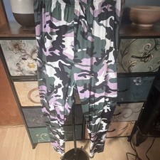Camouflage Plus Size Loose fit Leggings 1XL Green Elastic Waist Polyester