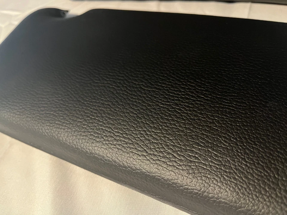 Parasol de guijarros negros para Mercedes R107 / W107 (350SL, 380SL, 450SL, 560SL) Foto 2 de 3