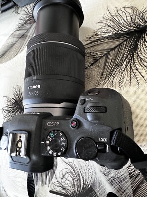Canon EOS RP 26,2MP Spiegellose Systemkamera - Schwarz (Kit mit RF 24-105mm...