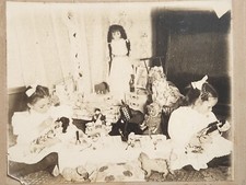 1900's Photograph Little Girls Playing Dolls