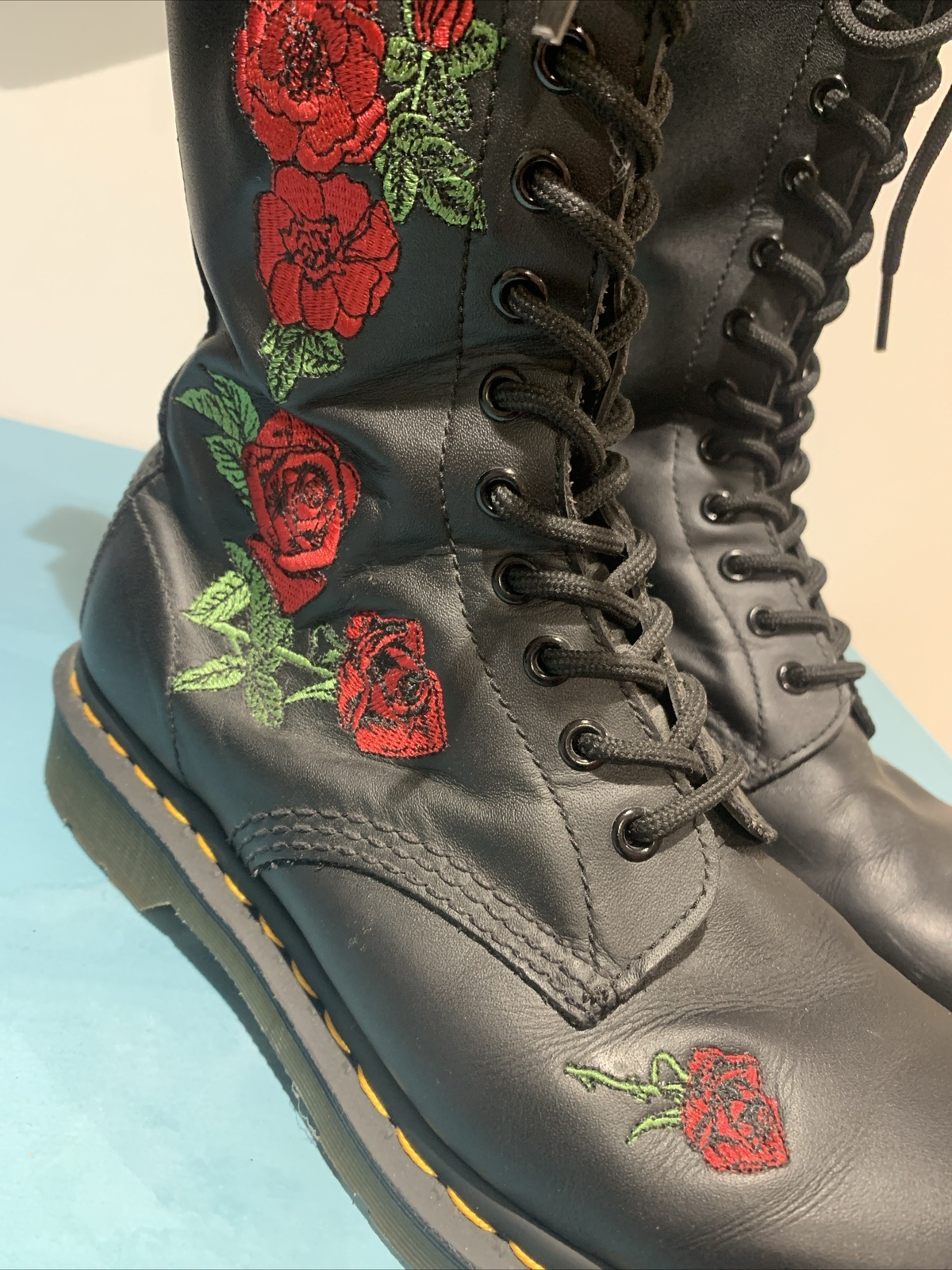 Dr Martens Embroidered Vonda Roses Mid Calf Boot Size UK 6 eBay