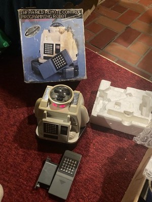 Infrared Remote Control Programming Robot, Computer Robot II w/Box w/remote/clip