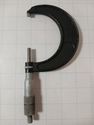 Moore & Wright 2 - 3'' Micrometer Tool