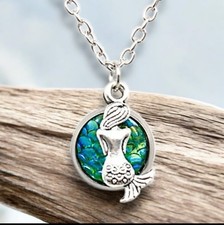 NEW Silver  Green Irredescent Mermaid Charm Necklace summer fashion     SELLER