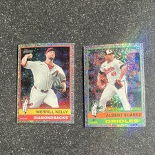 Merrill Kelly and Albert Suarez Lot (2) 2024 Topps Heritage Sparkle Parallel