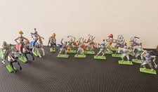 Vintage Lot of 20 Britains Ltd Detail Medieval Knights Horses Figures 1970s