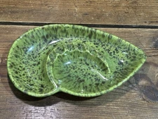 Vtg MCM Royal Haeger Vibrant Green Splatter Ashtray #165 - Shell Shape Catch All