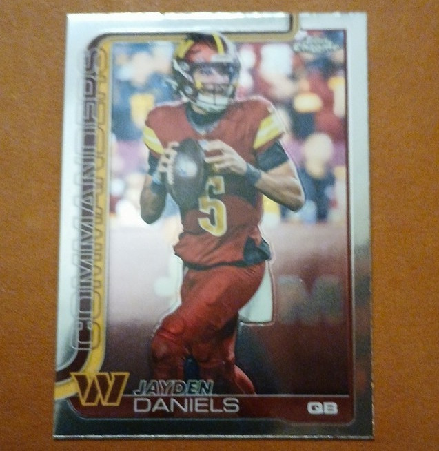 Topps Chrome 2025 Jayden Daniels Washington Commanders #295 NFL Card